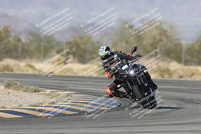 media/Dec-04-2025-Racers Edge (Thu) [[5ebc9f124d]]/3-B Group/1-Session 1 (Turn 7)/